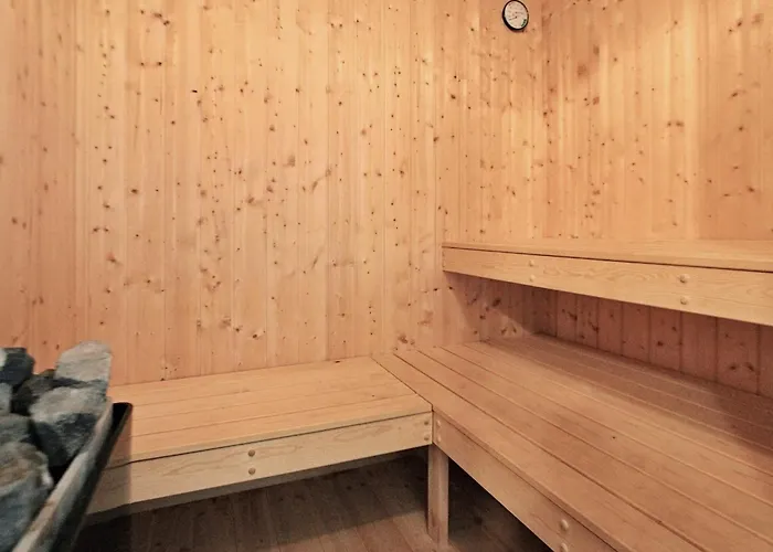 Дом отдыха 12 Person Holiday Home In Otterndorf Оттерндорф